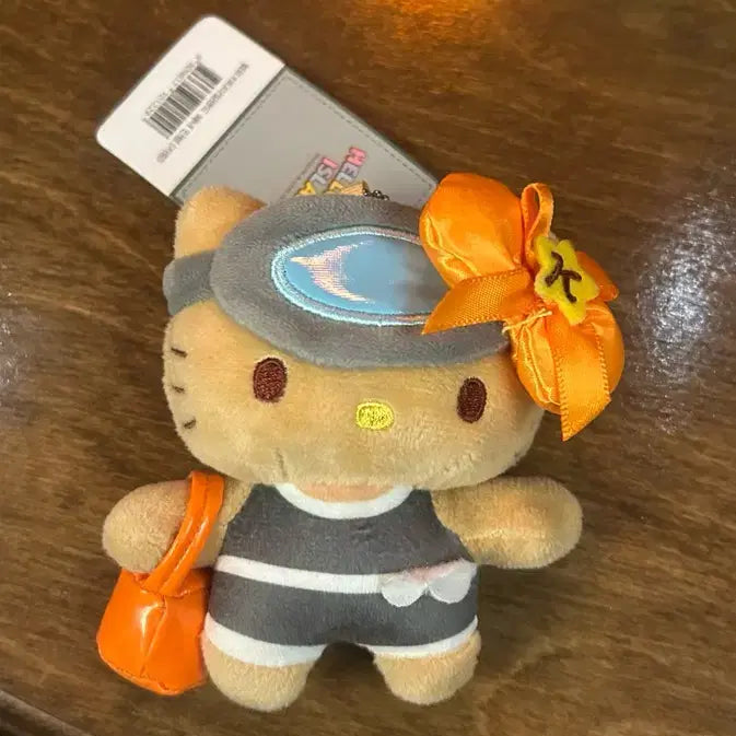 [BUNJANG] Hello Kitty Diver Keychain / 해녀키티 키링