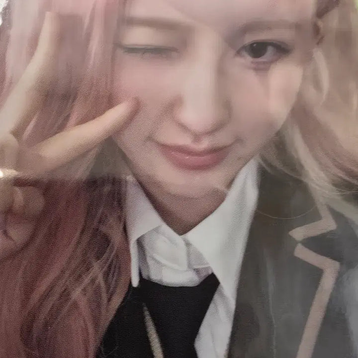 [BUNJANG] IVE Gaeul Black Hole Broadcast Photocard / 아이브 가을 블랙홀 공방 포카 포토카드 양도