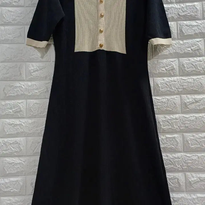 [BUNJANG] Black Knit Dress / 블랙 카라니트 원피스
