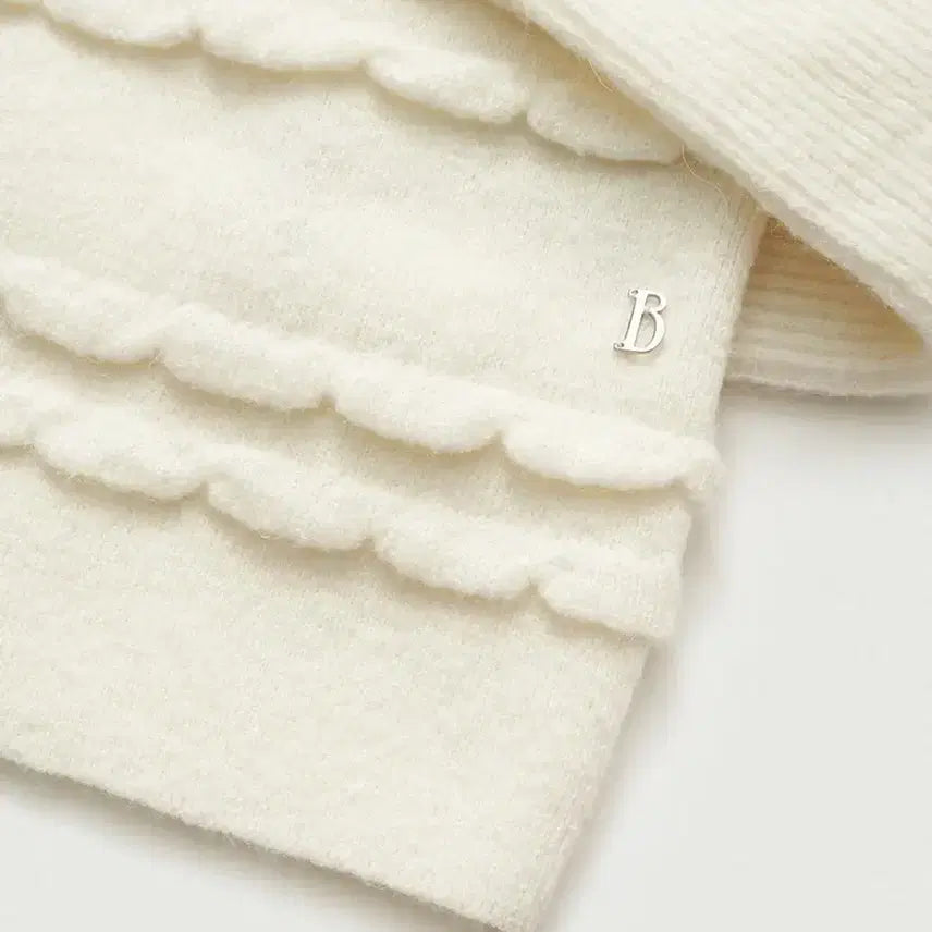 [BUNJANG] THEBARNET Ribbon Off Shoulder Knit Top / 더바넷 리본 오프숄더 니트 탑