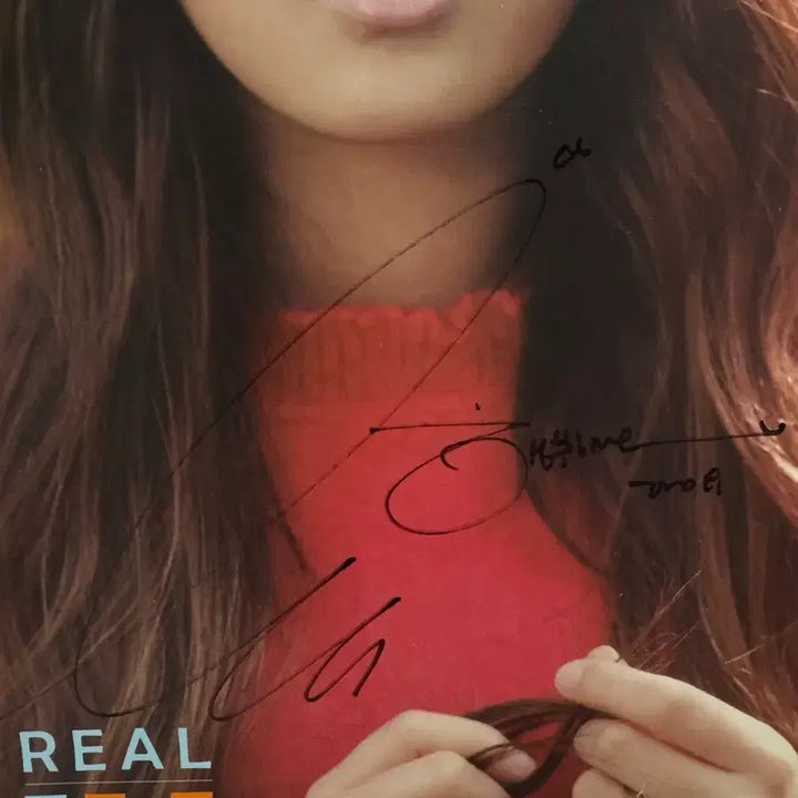 [BUNJANG] IU Autograph Album / Sell iu autograph album 아이유 친필 판매