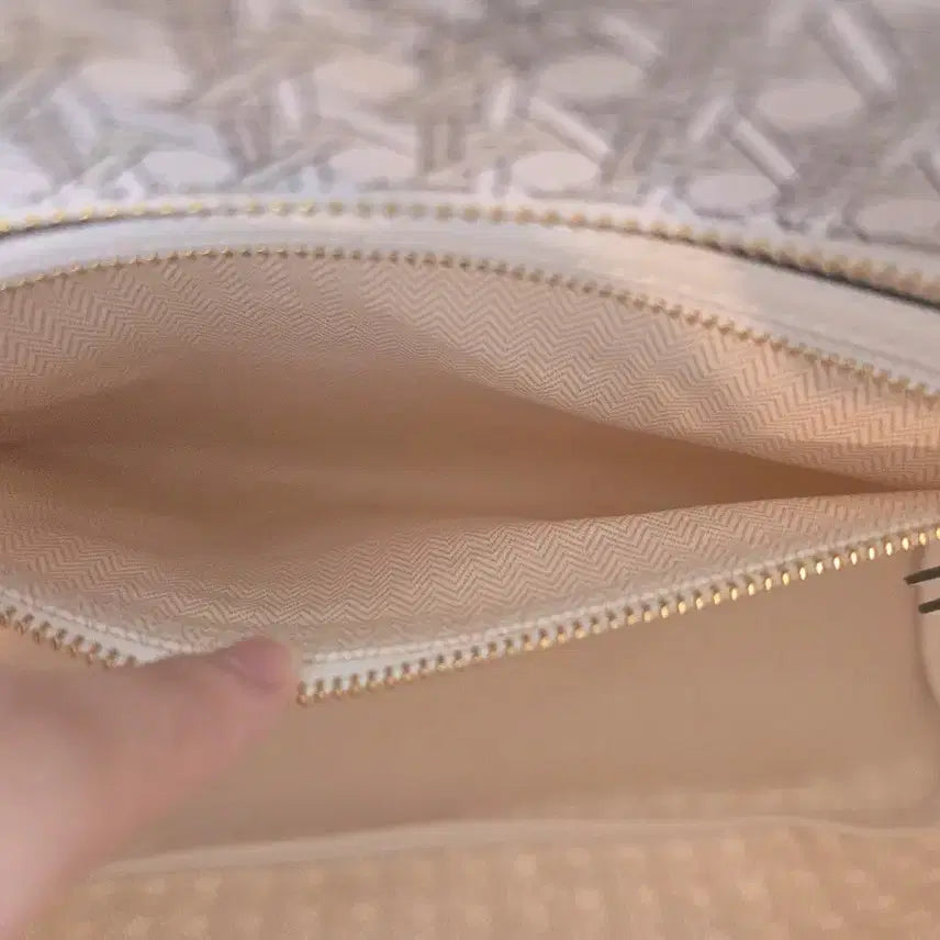 [BUNJANG] Tory Burch Ever Ready Tote Bag White / 토리버치 에버레디 토트백 화이트