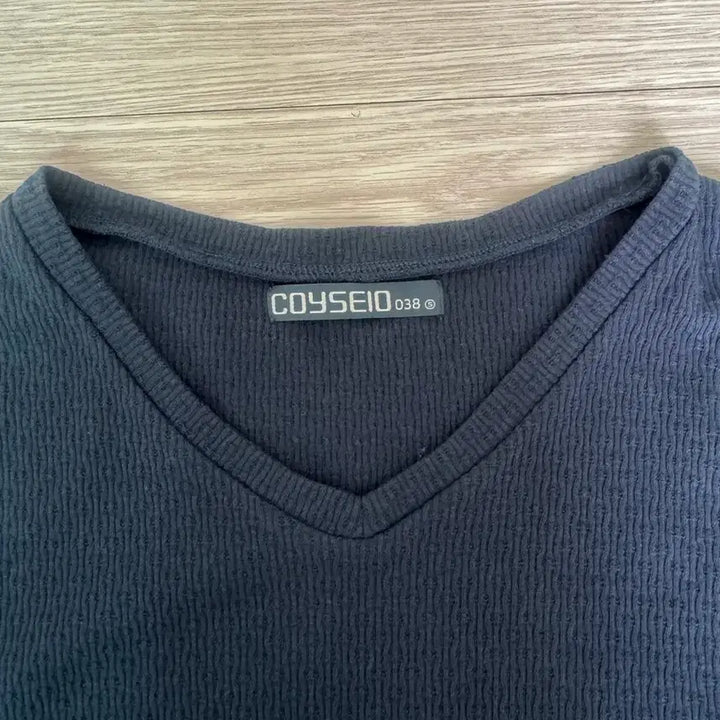 [SOLD OUT] [S] 코이세이오 038 미니 와플 V넥 네이비