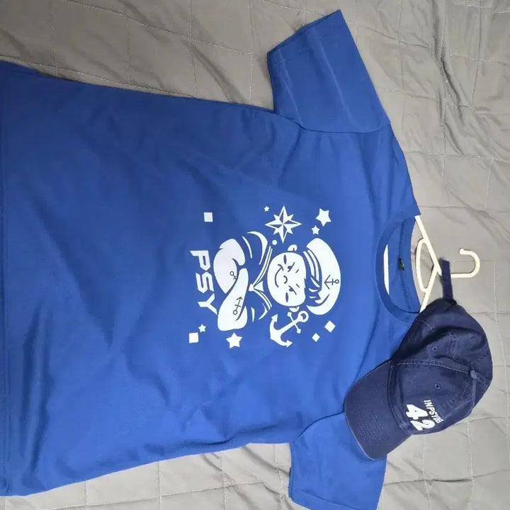 [BUNJANG] PSY Humbuk Show T-shirt &amp; Hat / 싸이 흠뻑쇼 티셔츠 모자