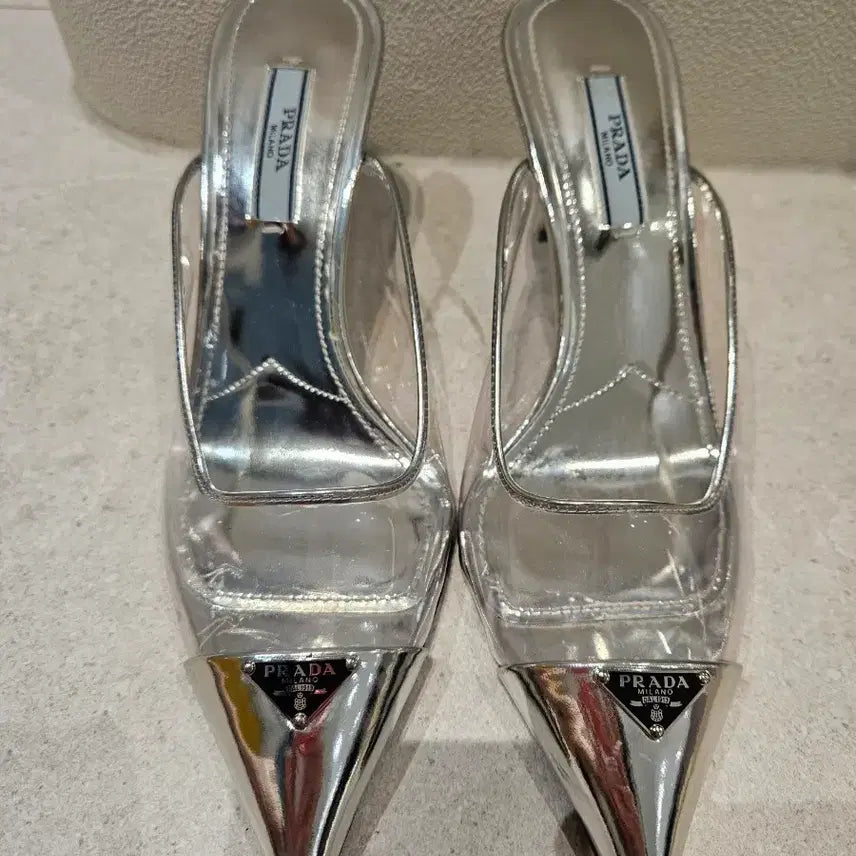 [BUNJANG] Prada Mule 35.5 Sandals / 프라다 뮬 35반