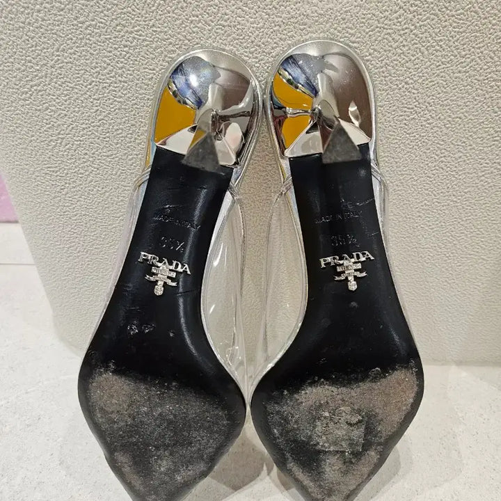[BUNJANG] Prada Mule 35.5 Sandals / 프라다 뮬 35반