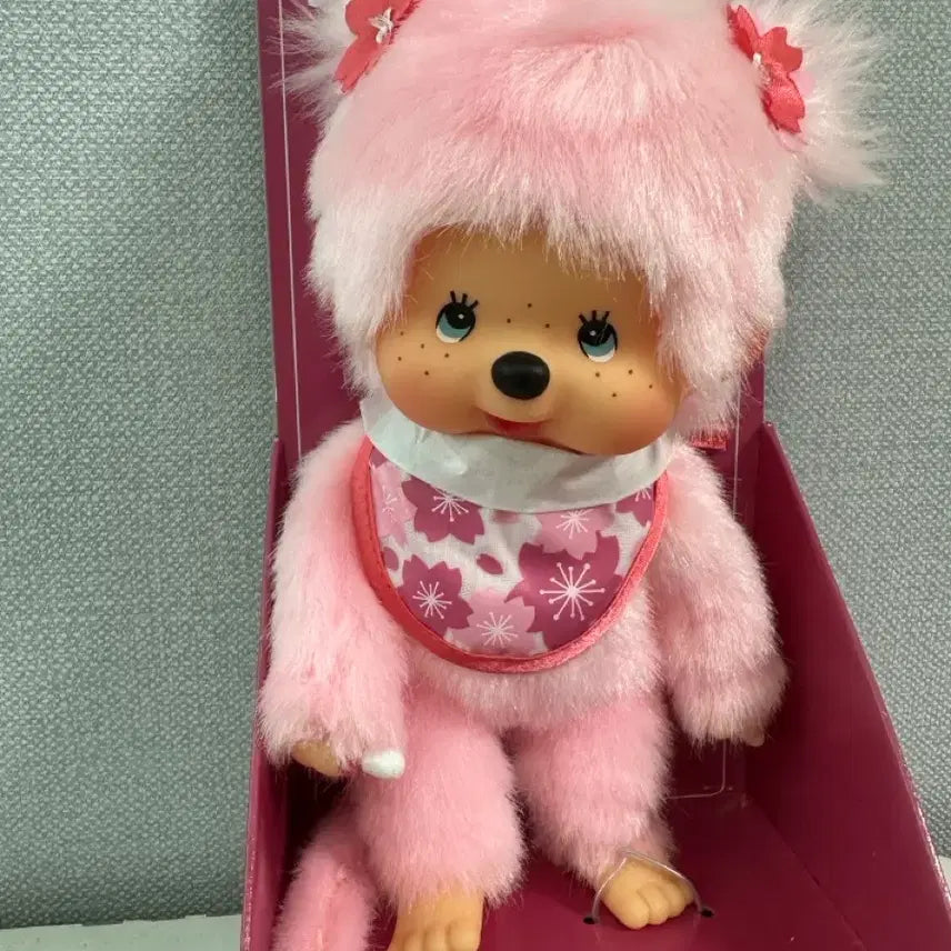 [BUNJANG] Sakura Monchhichi Pink Box Europe Edition / 유럽판 사쿠라 벚꽃 몬치치 핑크박스