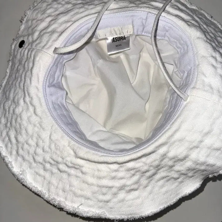 [BUNJANG] Asura Stud Cotton Hat (Ivory) / 아수라 STUD COTTON HAT (IVORY)