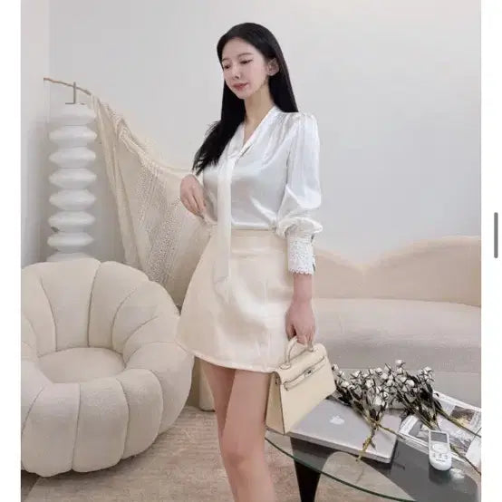 [BUNJANG] Barbie Doll Silky Mini Skirt - Beige / 6.2->3 바비인형 라인 실키 미니 스커트 S 베이지