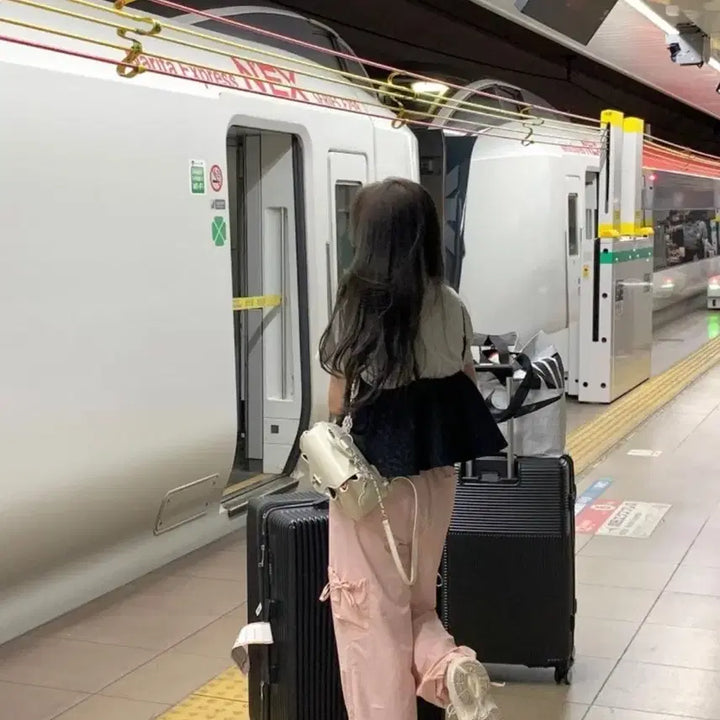 [BUNJANG] Live Hour Self-Produced Ribbon Cargo Pants / 리브아워 자체제작 리본카고팬츠