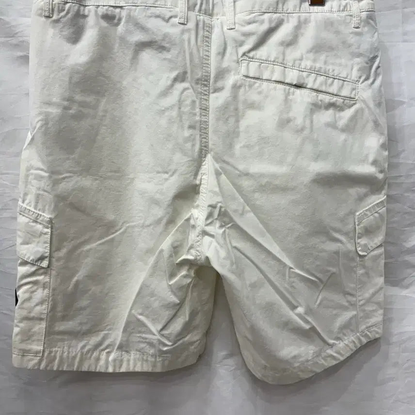 [BUNJANG] Stone Island Cargo Shorts 32 inch / 스톤아일랜드 카고 반바지 32인치(정품)