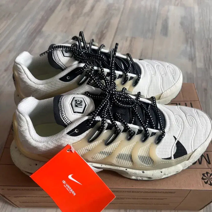 [BUNJANG] Nike Air Max Plus PRM Sneakers / 나이키 에어맥스 플러스 PRM