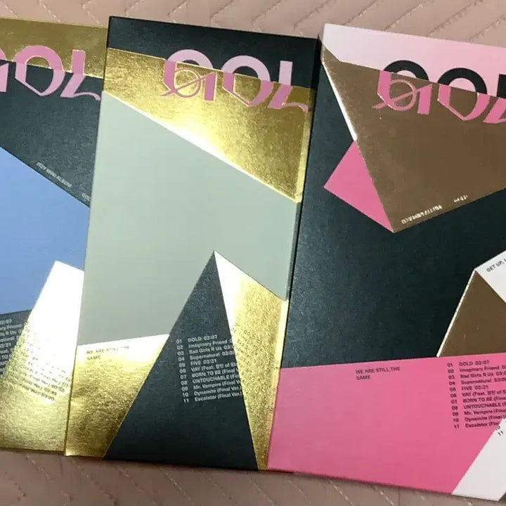 [BUNJANG] ITZY GOLD Unsealed Album Bundle Set / ITZY 있지 GOLD 골드 개봉 앨범 3종