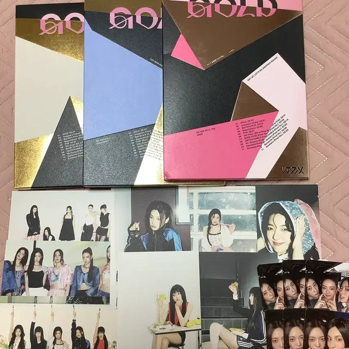 [BUNJANG] ITZY GOLD Unsealed Album Bundle Set / ITZY 있지 GOLD 골드 개봉 앨범 3종