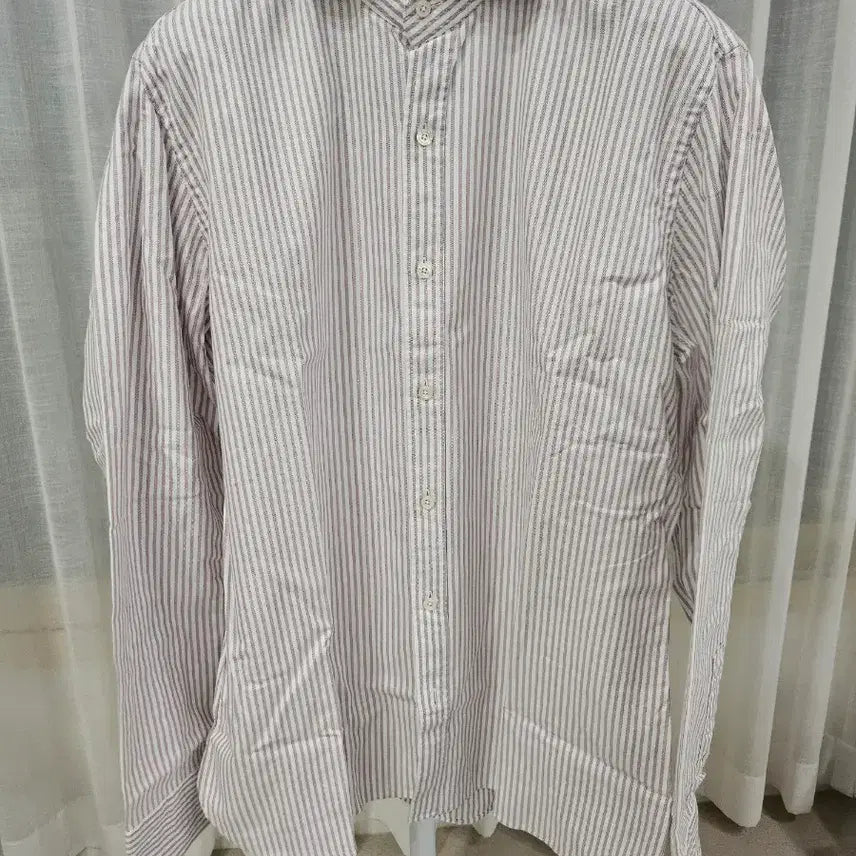 [SOLD OUT] 톰포드 스트라이프 셔츠 44
