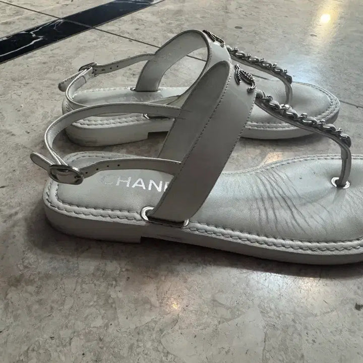 [BUNJANG] Chanel Sandals 38 / 샤넬샌들 38 사이즈