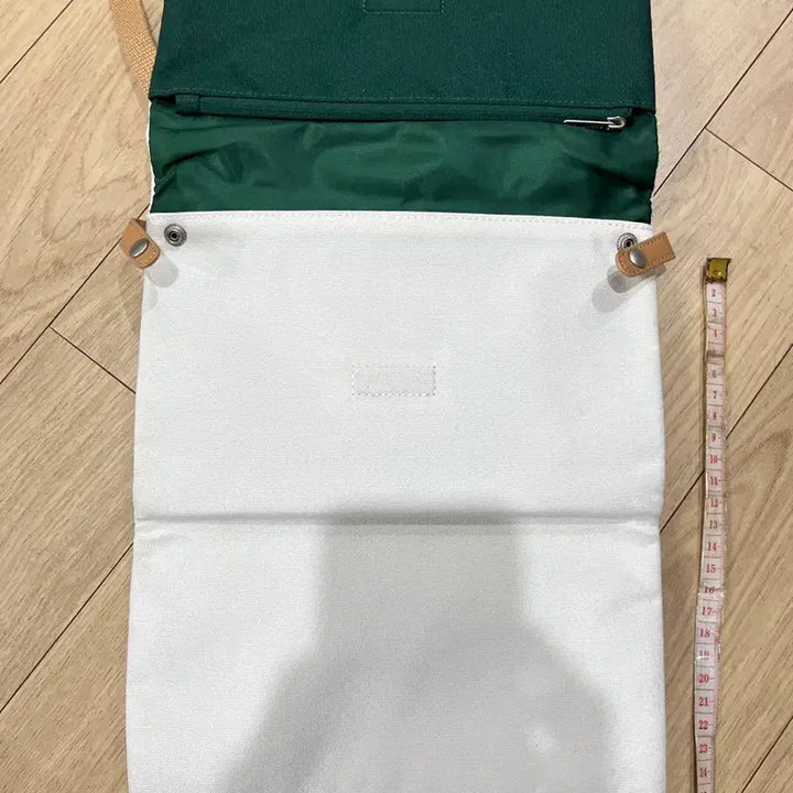 [BUNJANG] Starbucks x Rawrow Foldable Crossbody Bag / 스타벅스 x 로우로우 폴더블크로스백