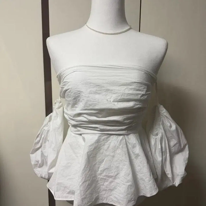 [BUNJANG] Off-Shoulder Blouse / 오프숄더블라우스