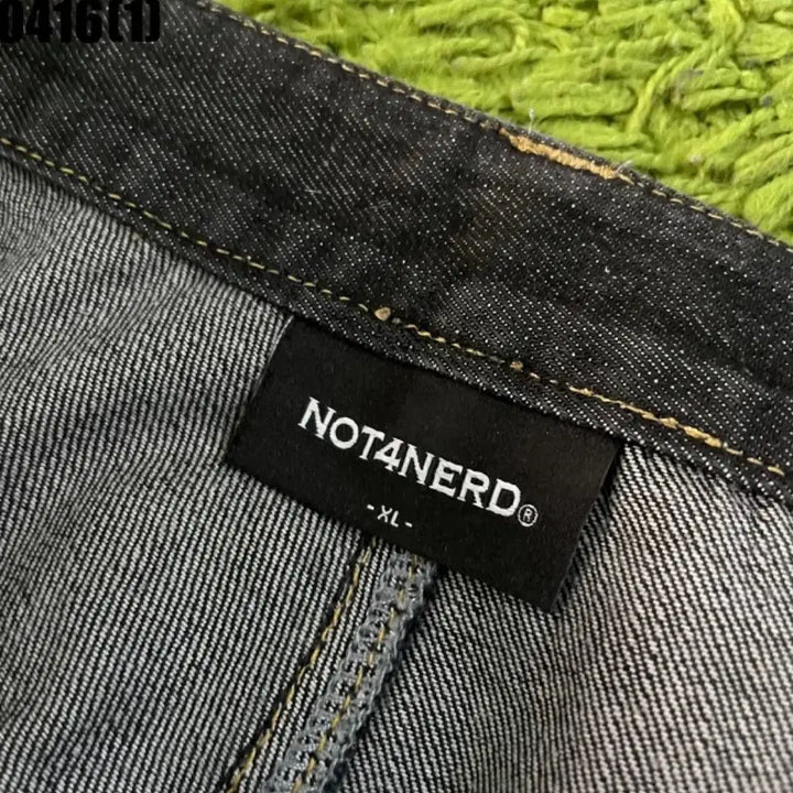 [SOLD OUT] 낫포너드 레드라인 지퍼 데님팬츠 XL