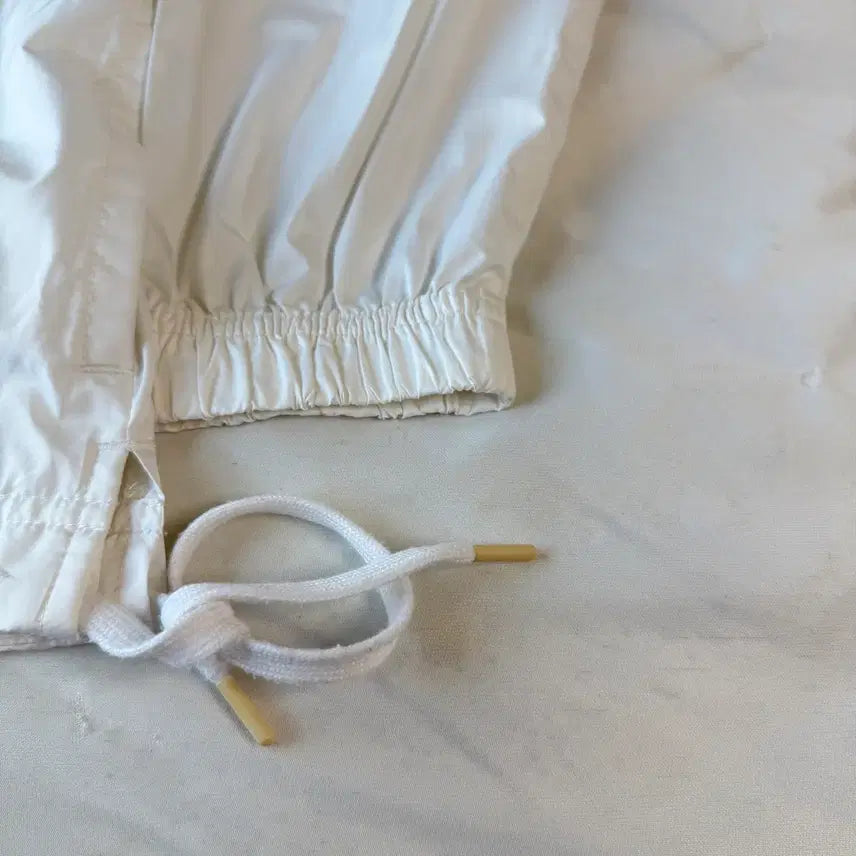 [SOLD OUT] 나이키 러닝 화이트 바람막이 L