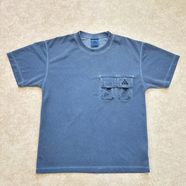 [SOLD OUT] 나이키 ACG 워치맨 피크 반팔 티셔츠 블루 보이드 S~M사이즈