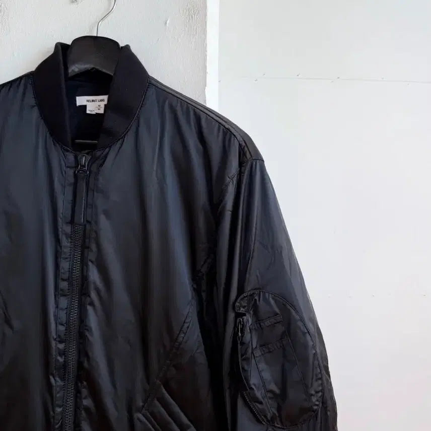 [SOLD OUT] 헬무트랭 나일론 봄버자켓