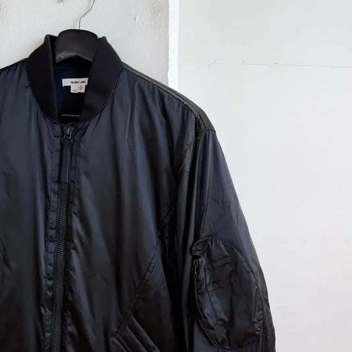 [SOLD OUT] 헬무트랭 나일론 봄버자켓