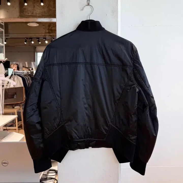 [SOLD OUT] 헬무트랭 나일론 봄버자켓
