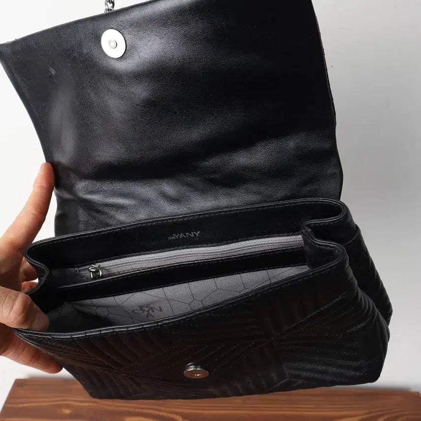 [BUNJANG] Oryany Leather Two-Way Shoulder Bag / 오야니 가죽 투웨이 숄더백