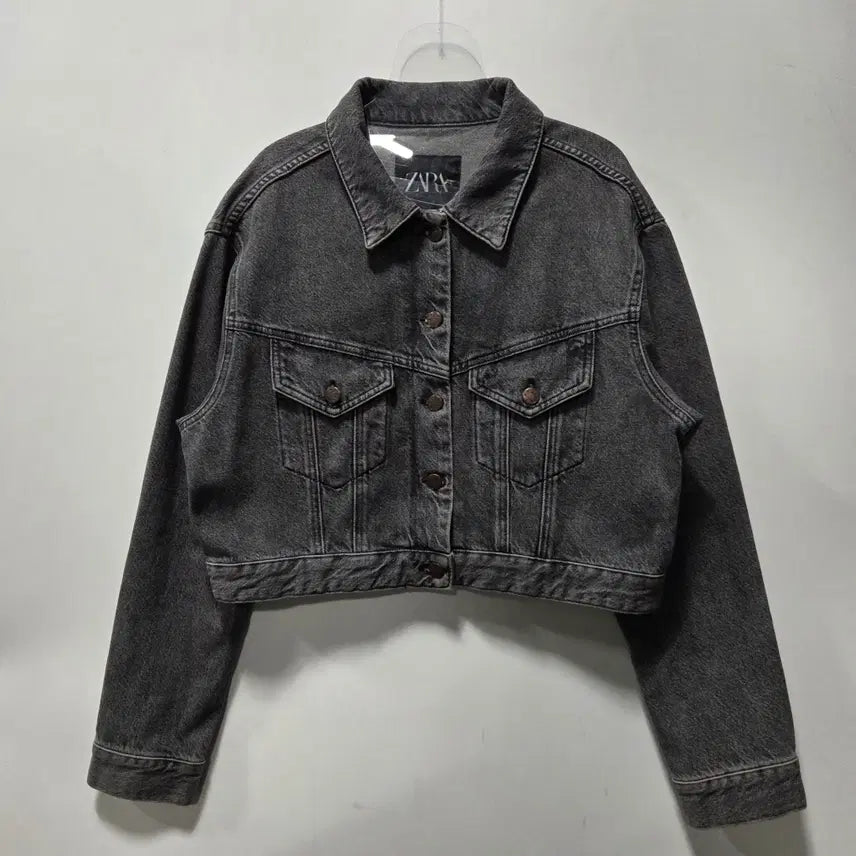[SOLD OUT] 자라 여성 흑청 데님 크롭 자켓 M 26041605