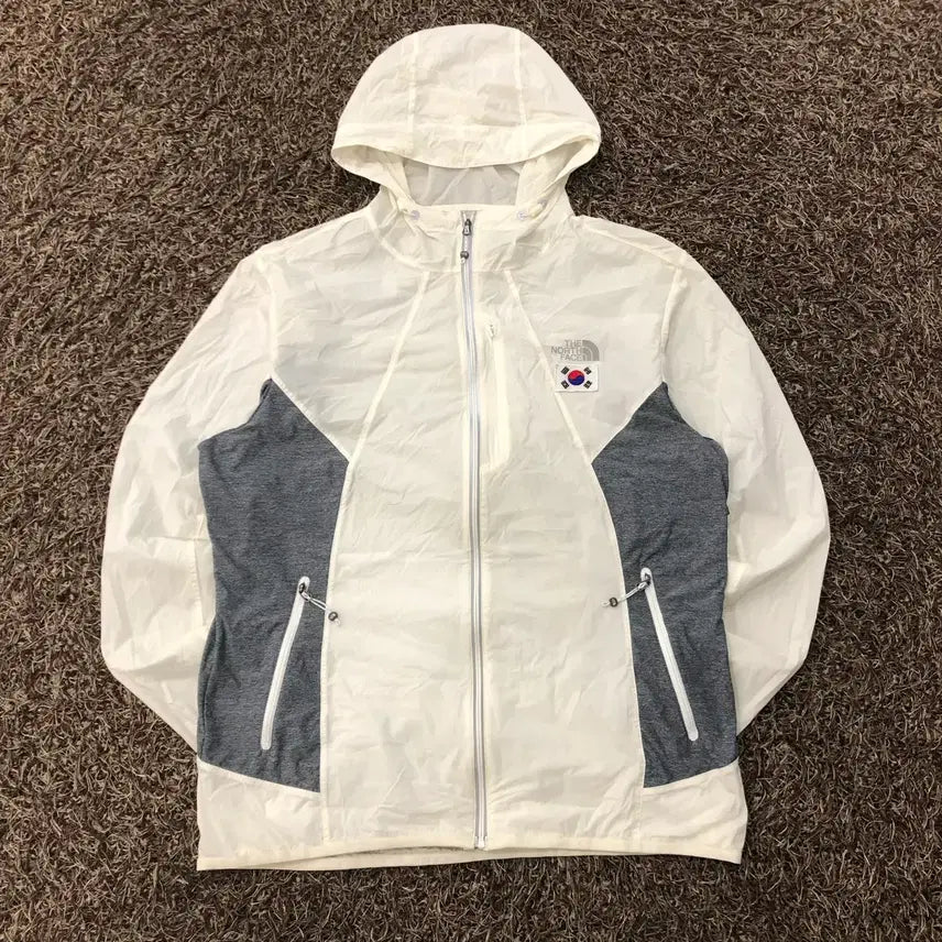 [SOLD OUT] L 노스페이스 태극기 패치 나일론 바람막이 자켓