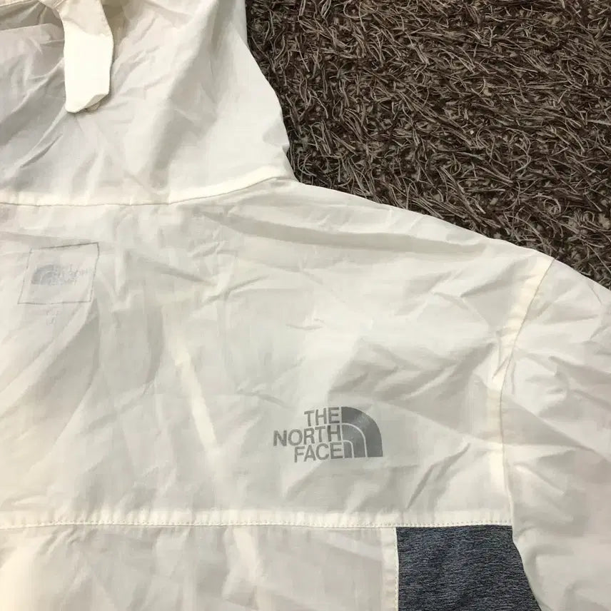 [SOLD OUT] L 노스페이스 태극기 패치 나일론 바람막이 자켓