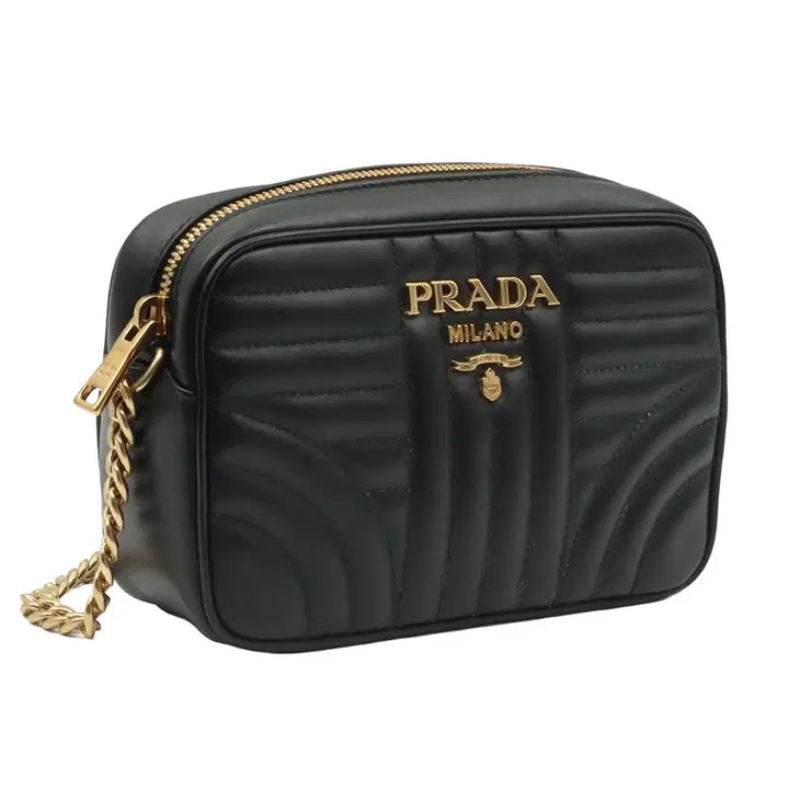 [BUNJANG] Prada Diagram Mini Chain Crossbody Bag / 프라다 블랙 카프스킨 금장 다이어그램 미니 체인 크로스백 / 1BH084
