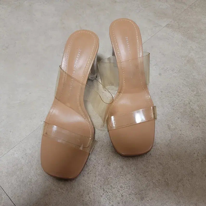 [BUNJANG] Transparent Mule Heel Sandals Beige 235 / 투명 뮬 힐 샌들 베이지톤 6사이즈 235