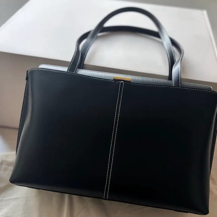 [SOLD OUT] 아뜰리에 드 루멘 Panier Flap Bag / soft black