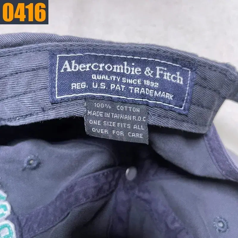 [BUNJANG] Abercrombie &amp; Fitch Logo Lettering Ball Cap / 아베크롬비 로고 레터링 모자 볼캡
