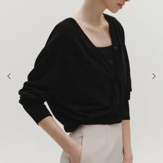 [SOLD OUT] (새상품)시에sie 썸미니 루즈 가디건 블랙