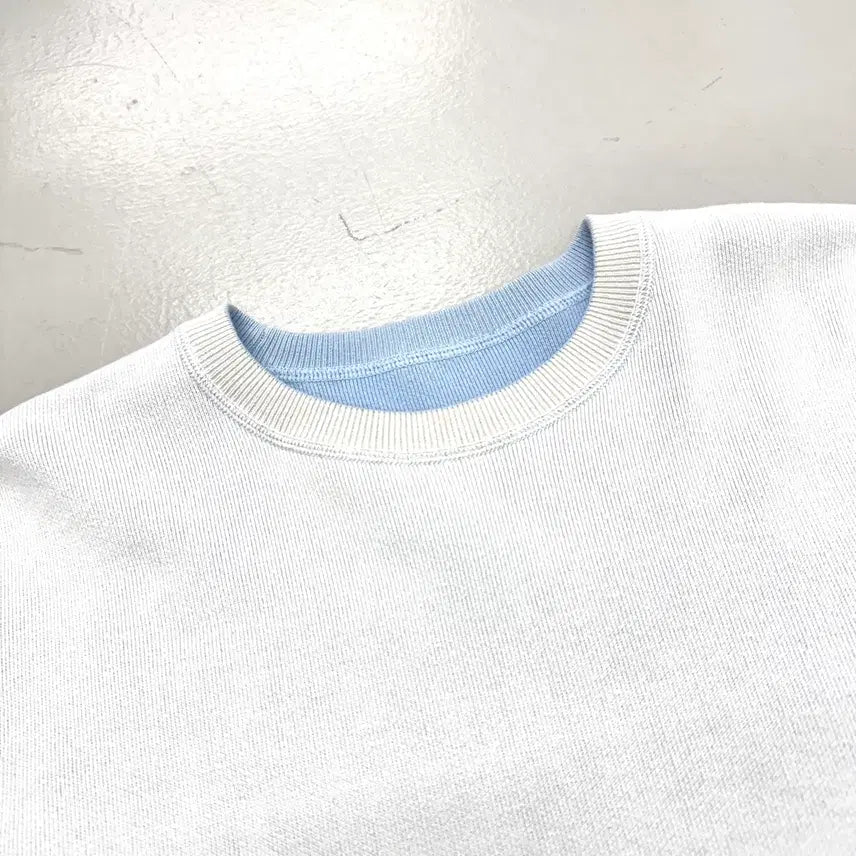 [BUNJANG] Lacoste Reversible Sky Blue Sweatshirt / 라코스테 리버시블 하늘색 색감 맨투맨