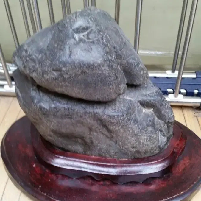 [BUNJANG] Natural Stone on Wooden Base / 수석