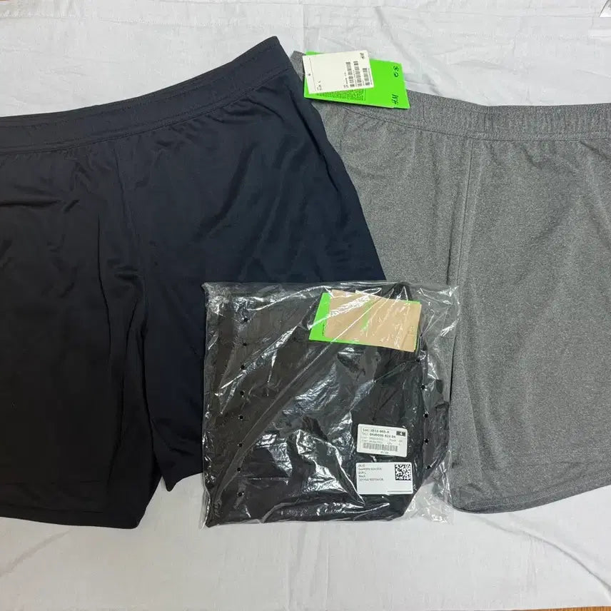 [BUNJANG] H&amp;M Sport Shorts Bundle Set / H&amp;M 스포츠 반바지 L (회색,네이비,검정) 새상품 일괄 판매합니다.