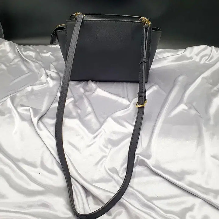 [BUNJANG] Michael Kors Crossbody Bag / 마이클코어스 여성 크로스백 중고 가방 은피아노