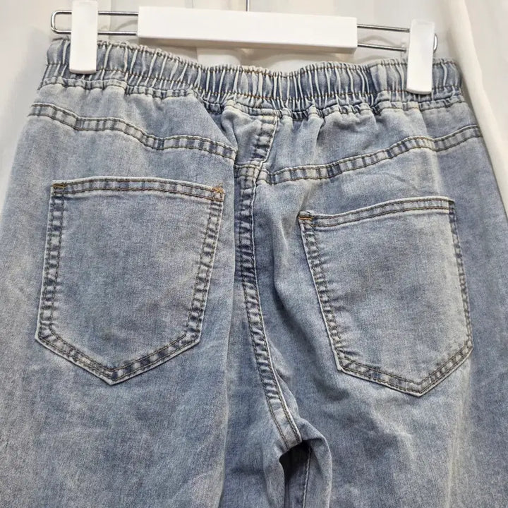 [BUNJANG] Character Printed Denim Pants L (25-28) / 캐릭터 여성프린팅 데님 팬츠 청바지L(25~28)