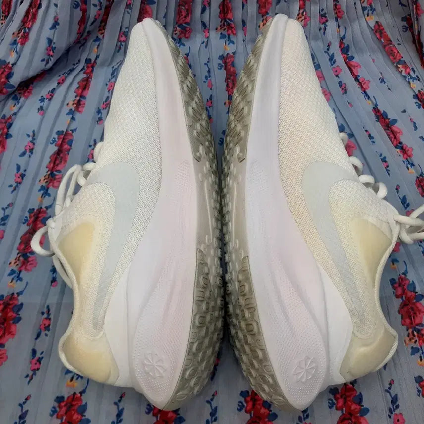 [BUNJANG] Nike Revolution Running Shoes 265mm / 나이키  레볼루션 런닝화  265mm