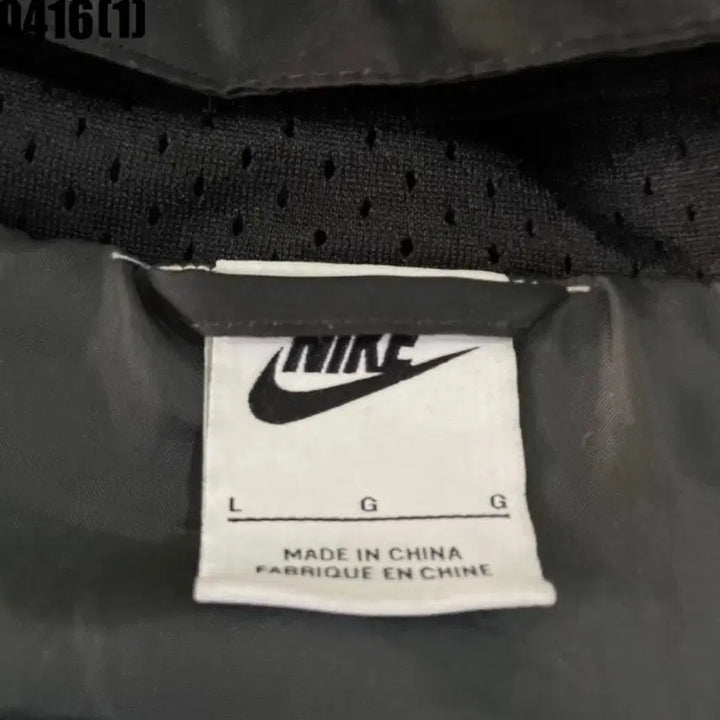 [SOLD OUT] 나이키 아노락