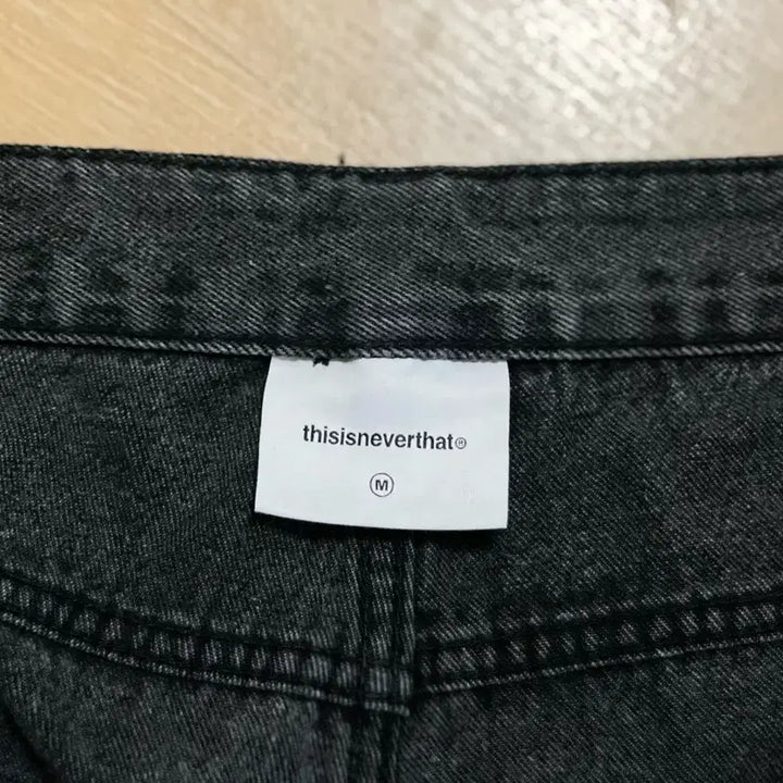 [BUNJANG] thisisneverthat Denim Pants M Size / 디스이즈네버댓 데님 팬츠 M사이즈입니다.