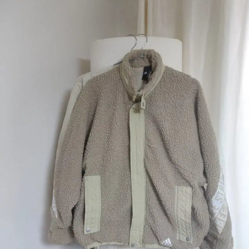 [BUNJANG] Adidas Fleece Jacket M / 아디다스뽀글점퍼m 66까지