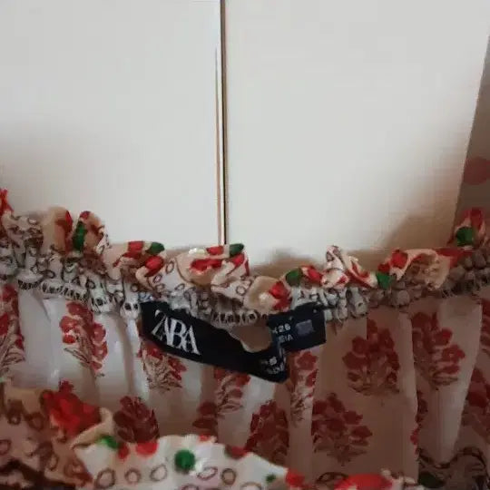 [BUNJANG] ZARA Floral Blouse / 자라 플라워 블라우스/55-날씬66