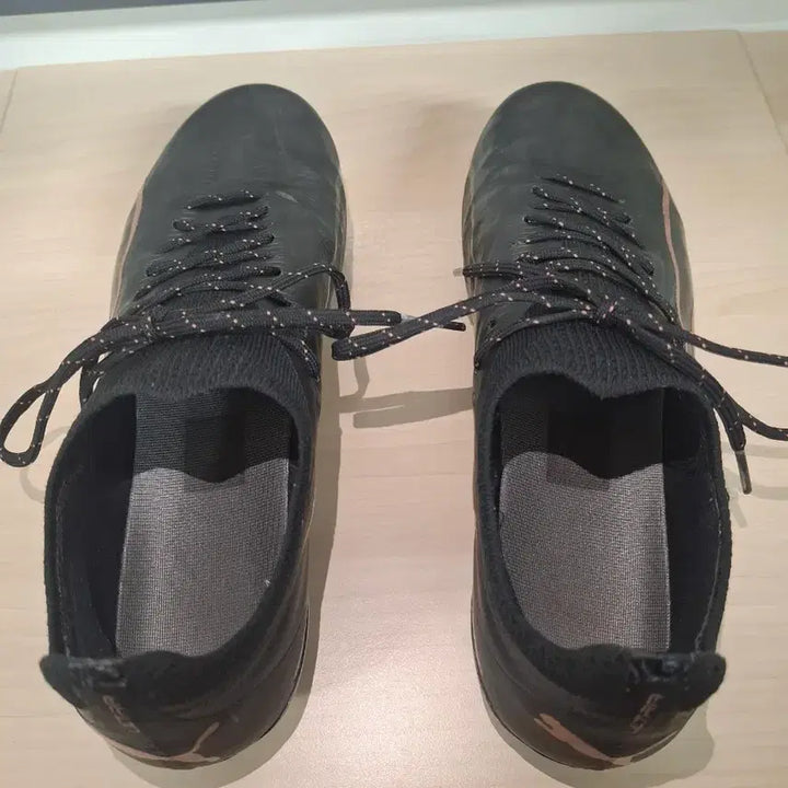 [SOLD OUT] 푸마 울트라 얼티메이트 FG/AG(10774402)