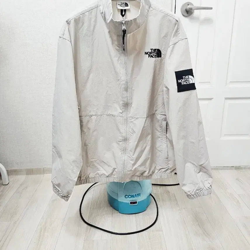 [SOLD OUT] (100~105)L 초대장급 노스페이스 올레마자켓 [화이트샌드] 바람막이