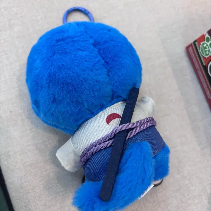 [SOLD OUT] 나루토 우치하 사스케 인형 키링 단순개봉 새상품